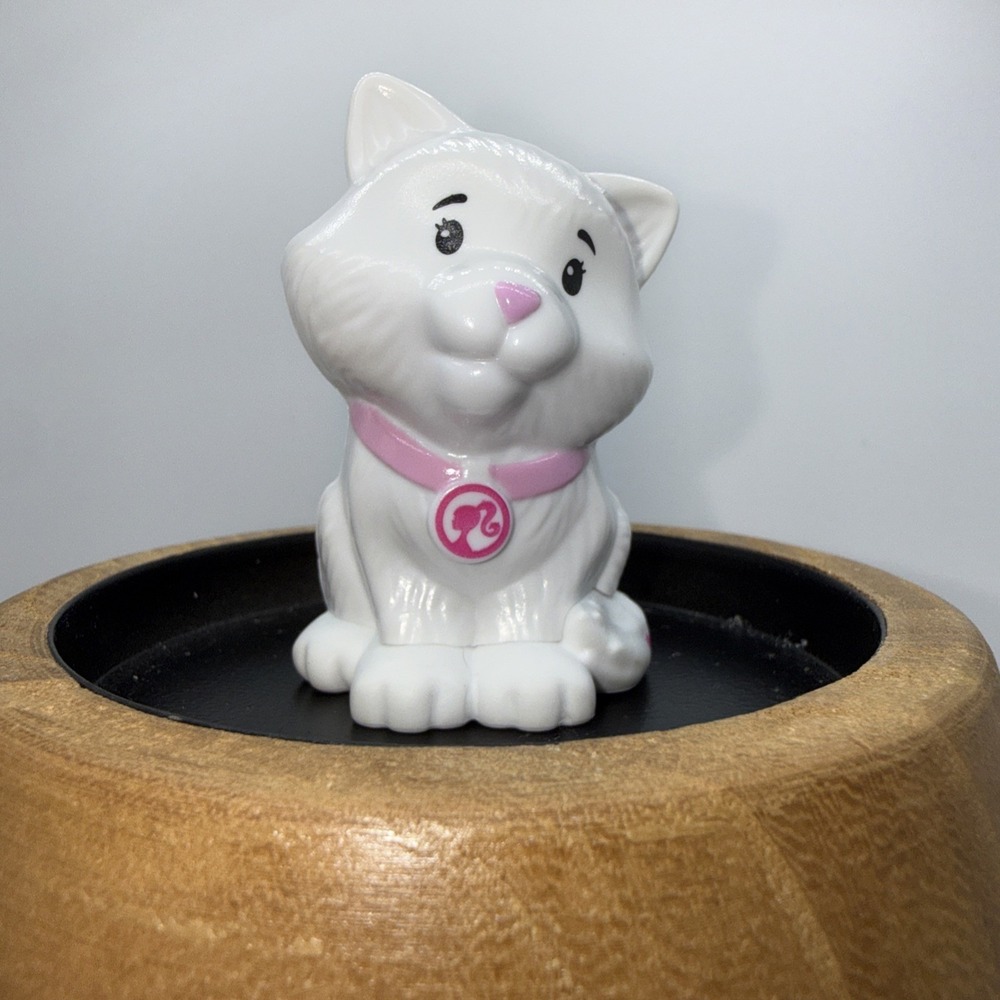 Fisher Price Little People Barbie White Cat Figure - Play And Care Pet Spa Part